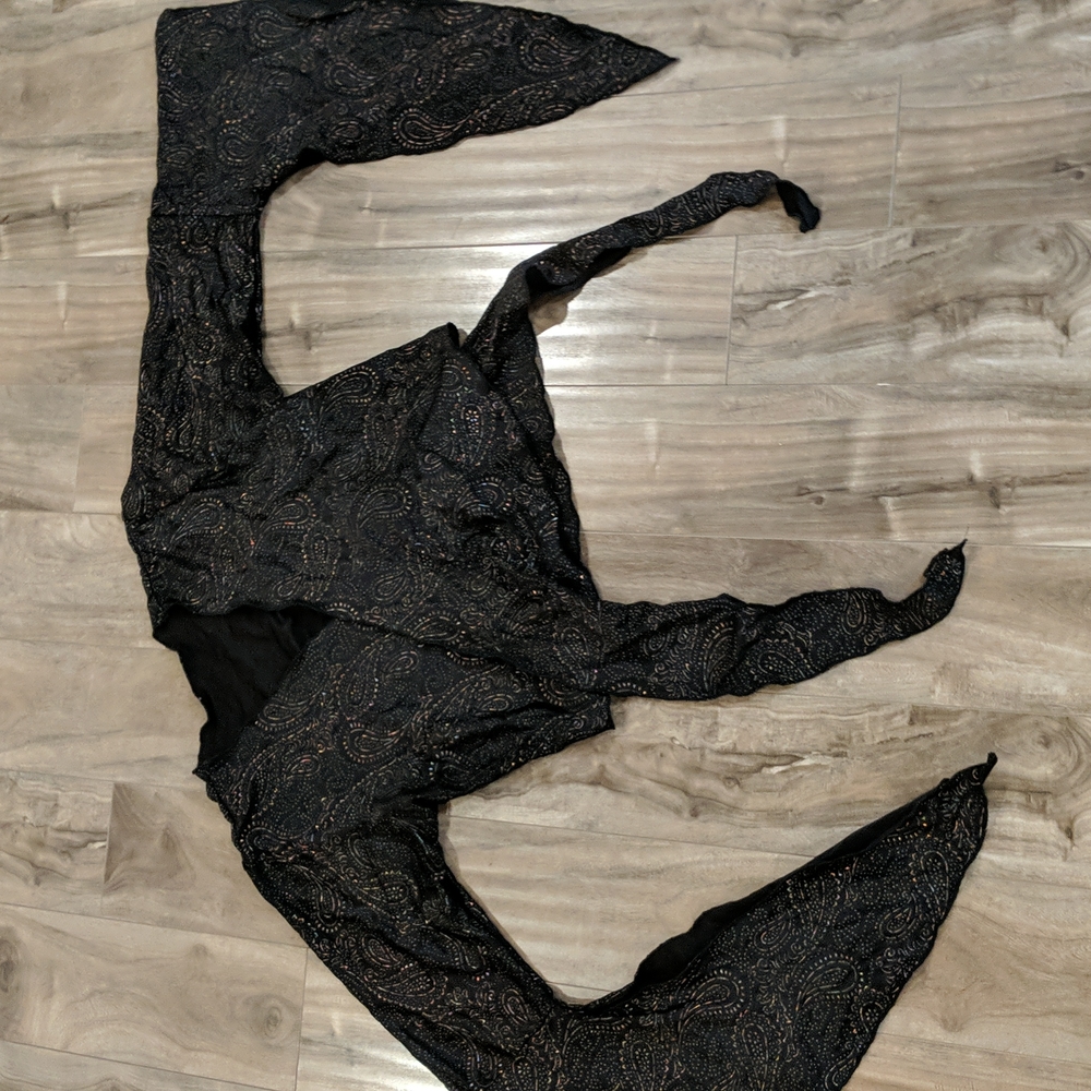 Cropped Paisley Wrap Tie Up Too - Bell Sleeves